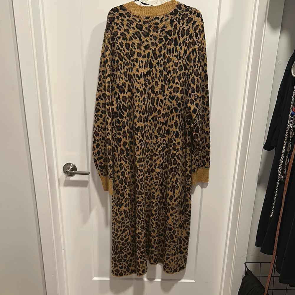 Leopard Print Long Cardigan - Picture 3 of 3